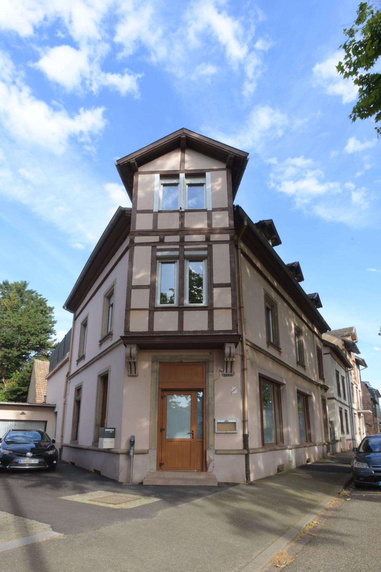 Au Cheval Blanc - Appartement Familial 6P Parking Prive Proche Colmar Centre المظهر الخارجي الصورة