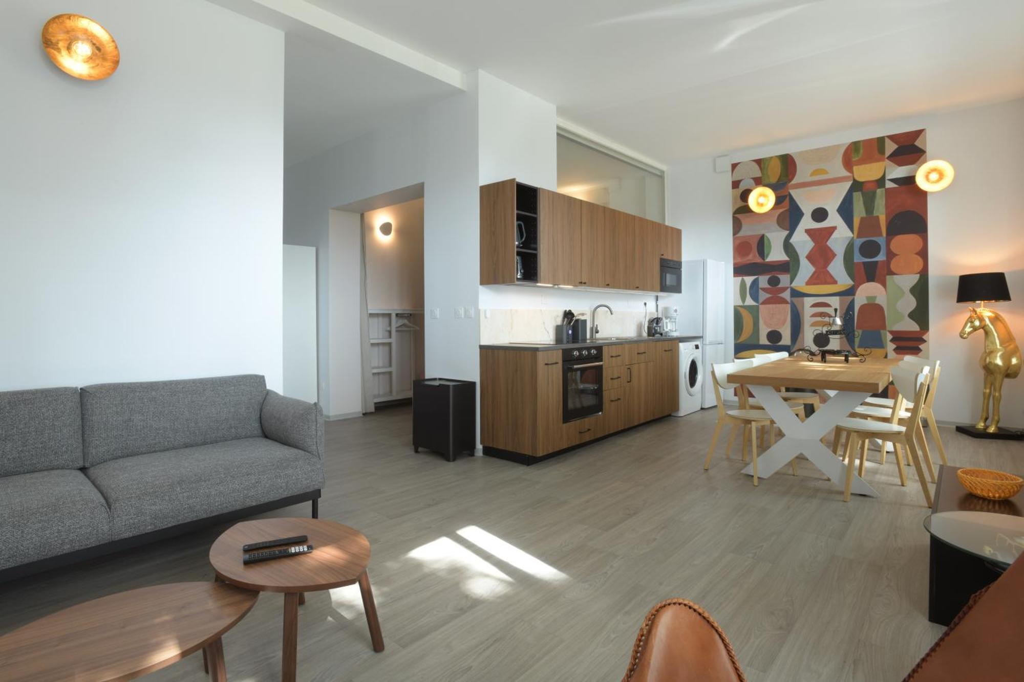 Au Cheval Blanc - Appartement Familial 6P Parking Prive Proche Colmar Centre المظهر الخارجي الصورة